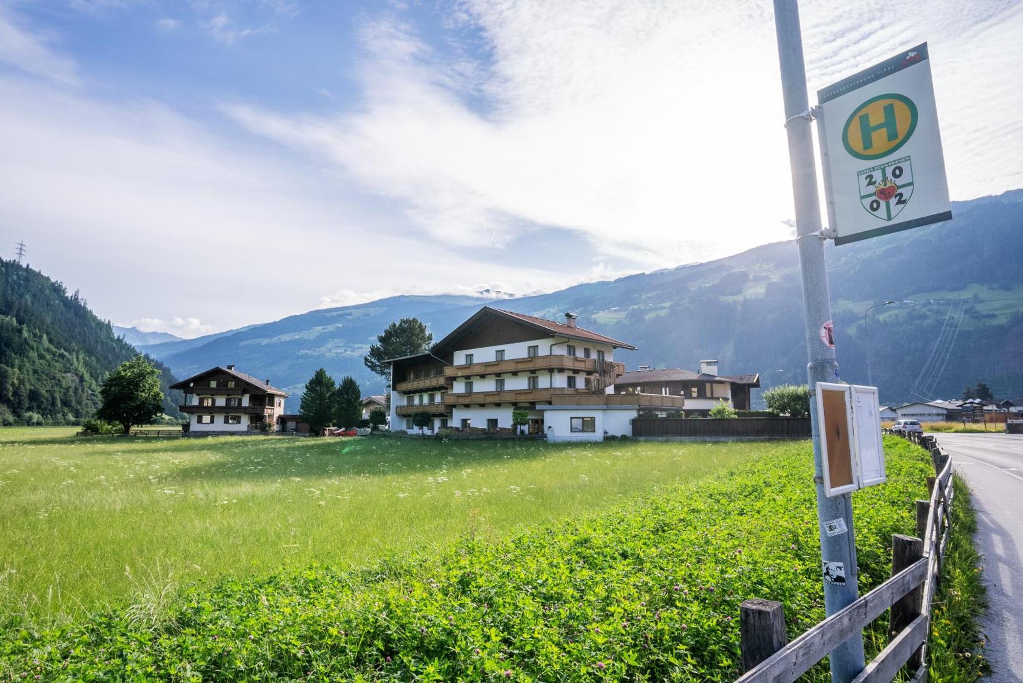 Zell Views Apartments Zell am Ziller Exterior foto