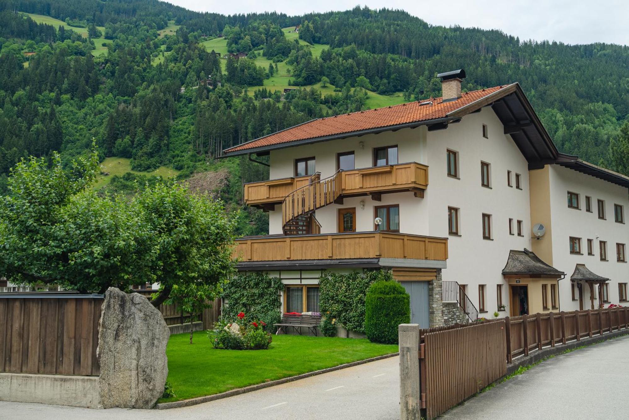 Zell Views Apartments Zell am Ziller Exterior foto